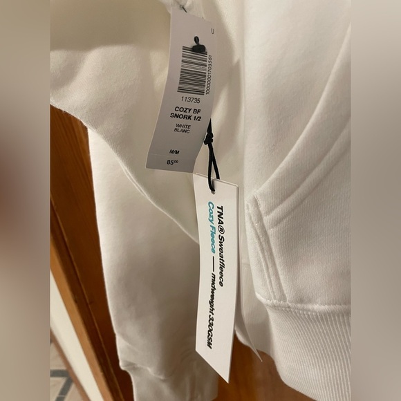 NWT Aritzia TNA Cozy Fleece Boyfriend 1/2 Zip Sweatshirt - Picture 7 of 7